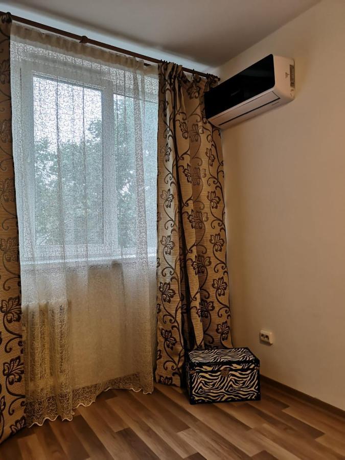 Deea Apartament Lägenhet Craiova Exteriör bild